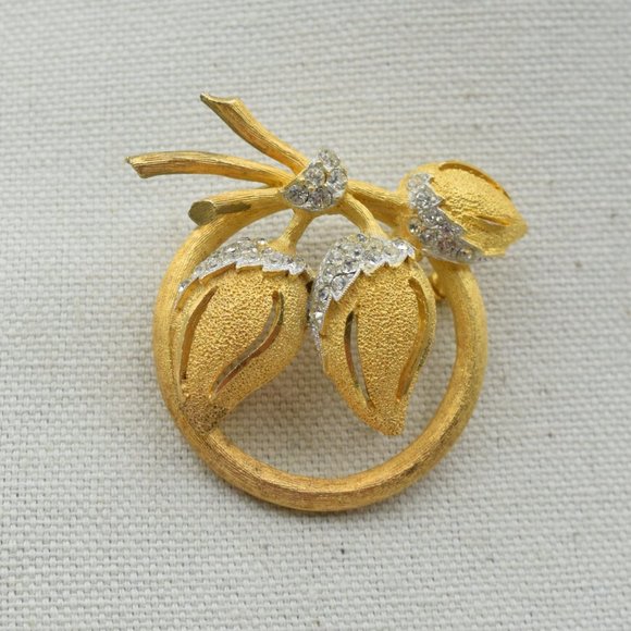MCM Vintage BSK  Flower Buds In Bloom Brooch Gold Tone & Rhinestone - Picture 9 of 9